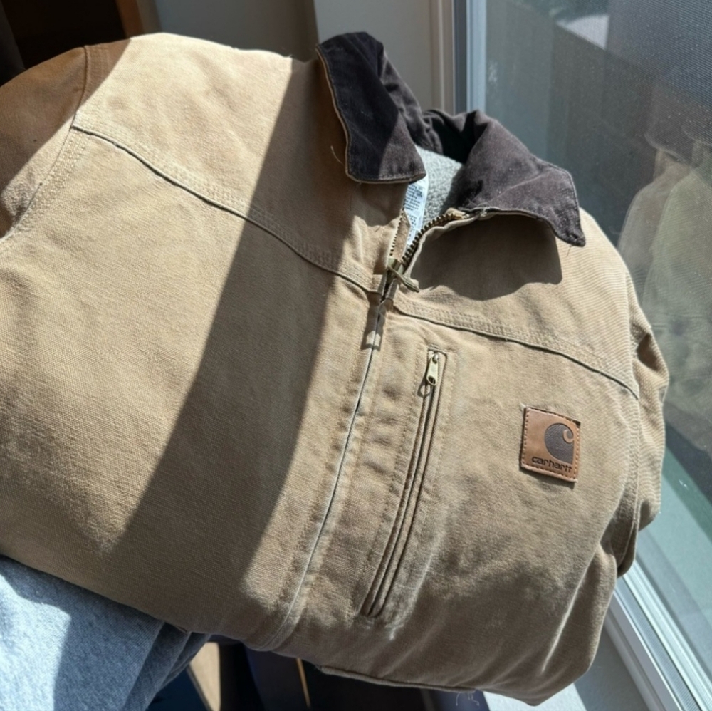Carhartt chore jacket small